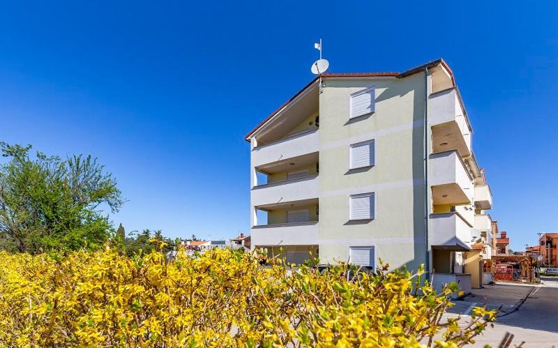Apartment Lola Medulin Exterior photo